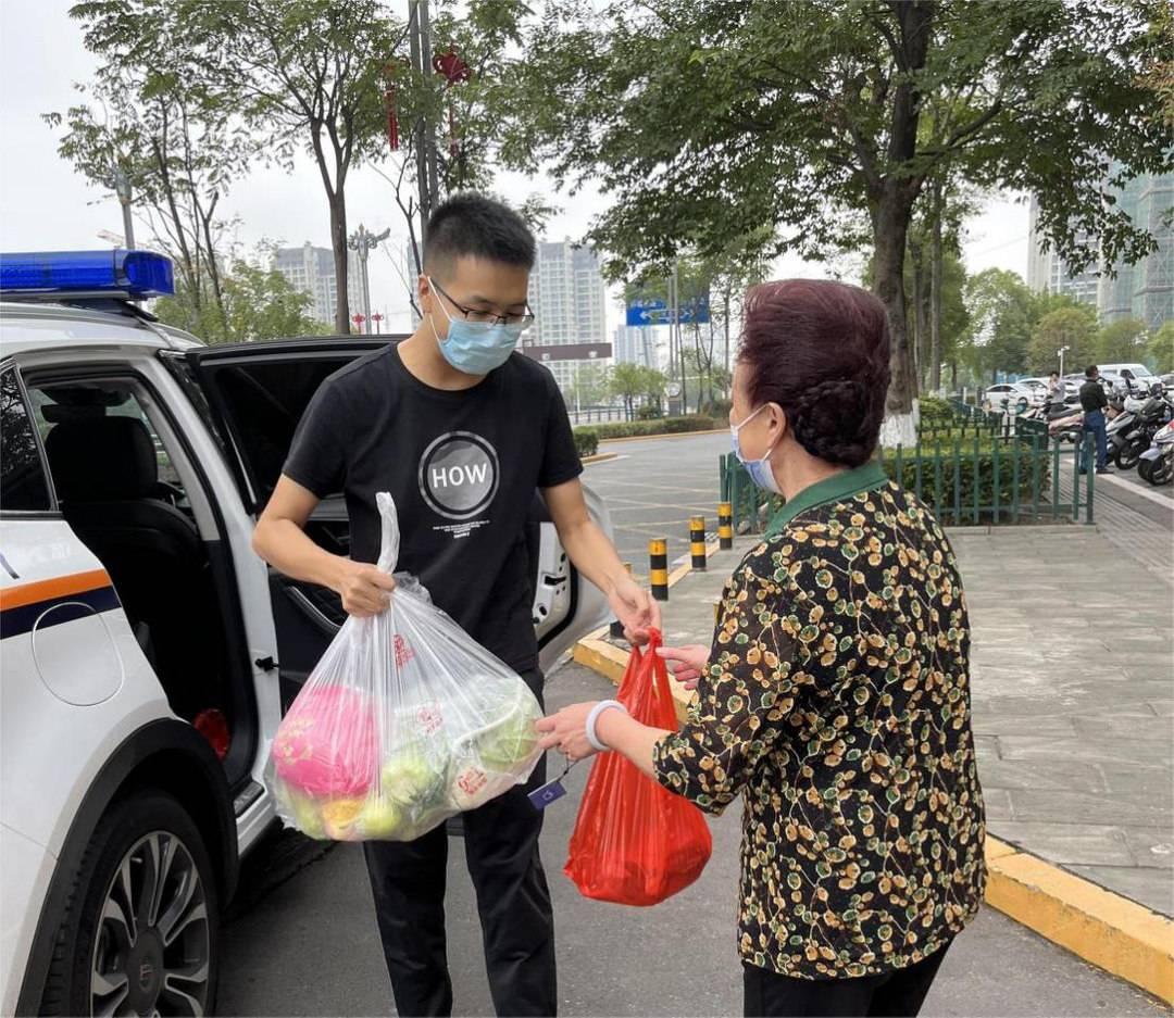 科技之光照亮抗疫之路，全新智能护航神器助力全国疫情防控新进展